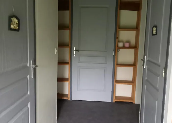 De La Chevrie * La Baconniere